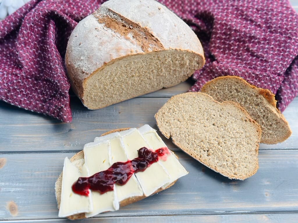 Dinkelbrot aus dem AirFryer