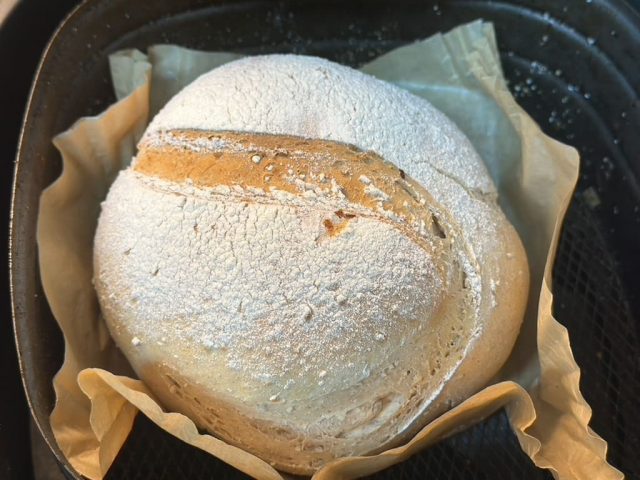 Dinkelbrot aus dem AirFryer